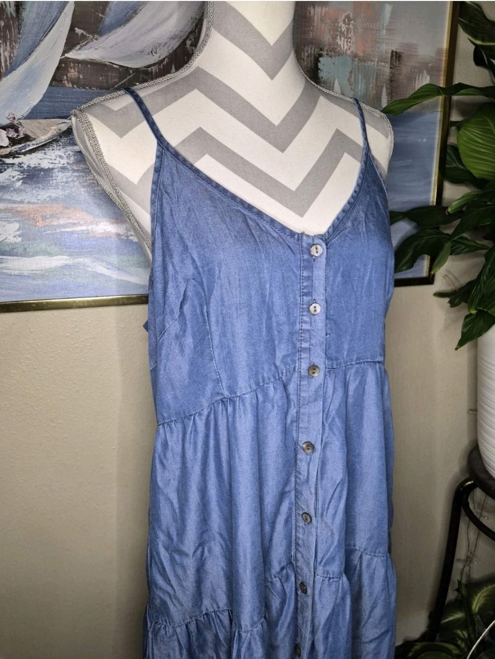 Heros & Dreamers Women's Long Tiered Denim Maxi Dress - Picture 3 of 9